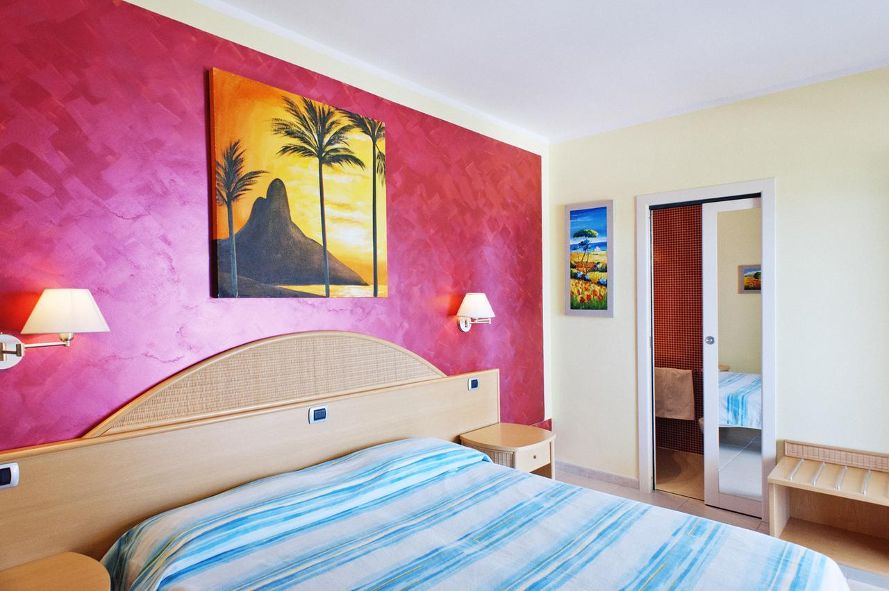 Hotel La Tramontana 3*